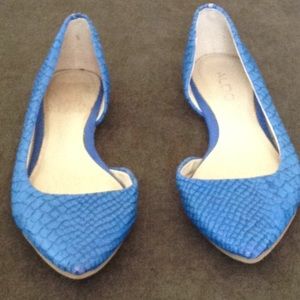 Aldo royal blue flat's